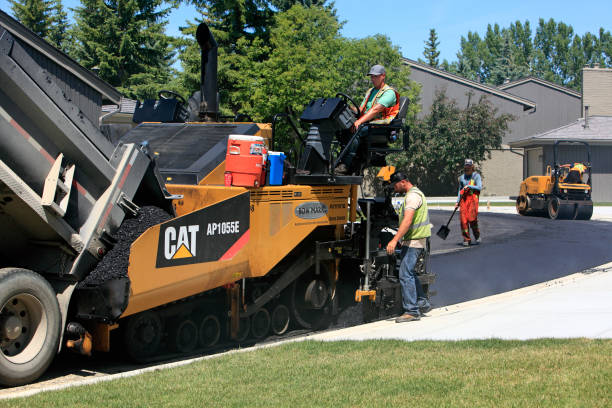 Best Interlocking Driveway Pavers  in New Lebanon, OH